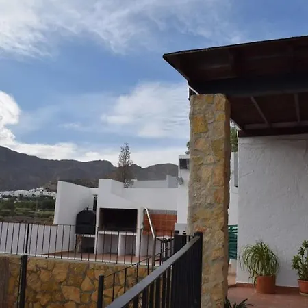 펜션 Cortijo El Peregil