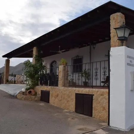 Cortijo El Peregil 펜션 *